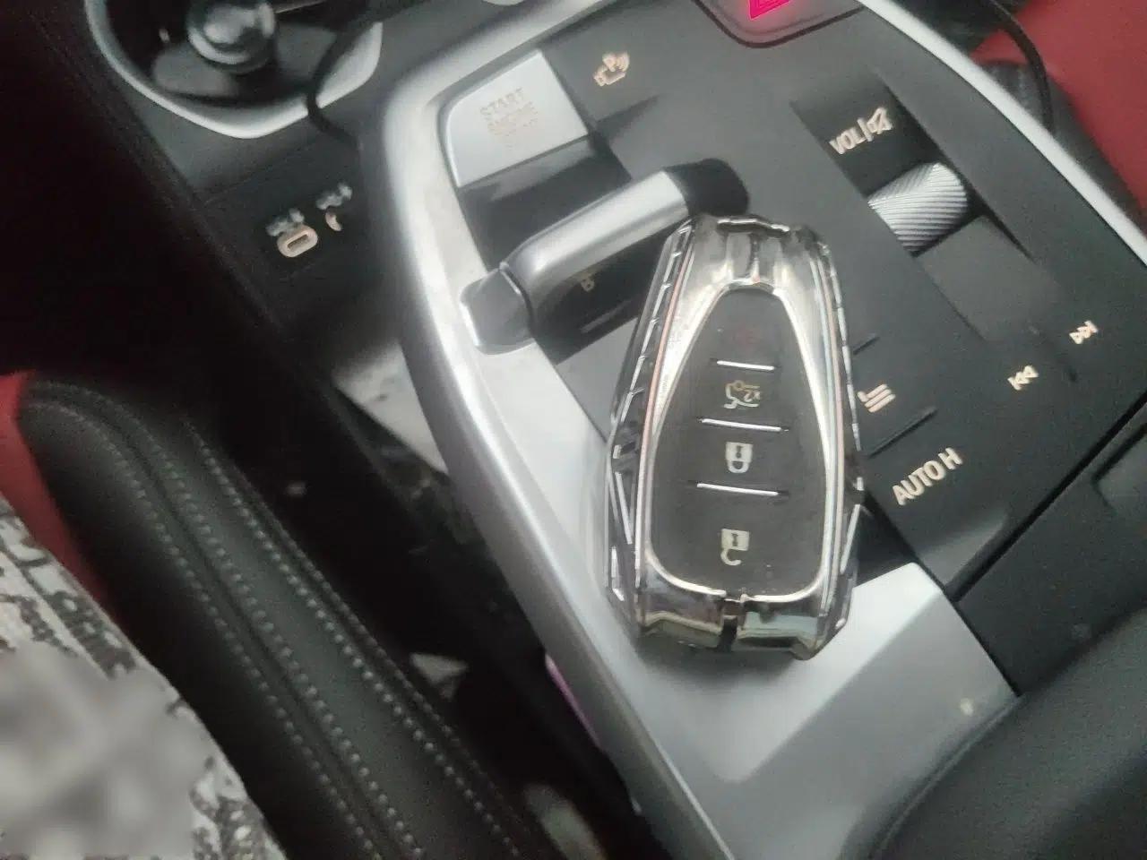 BMW X1 2023 sDrive25Li M Sport Package — миниатюра 17