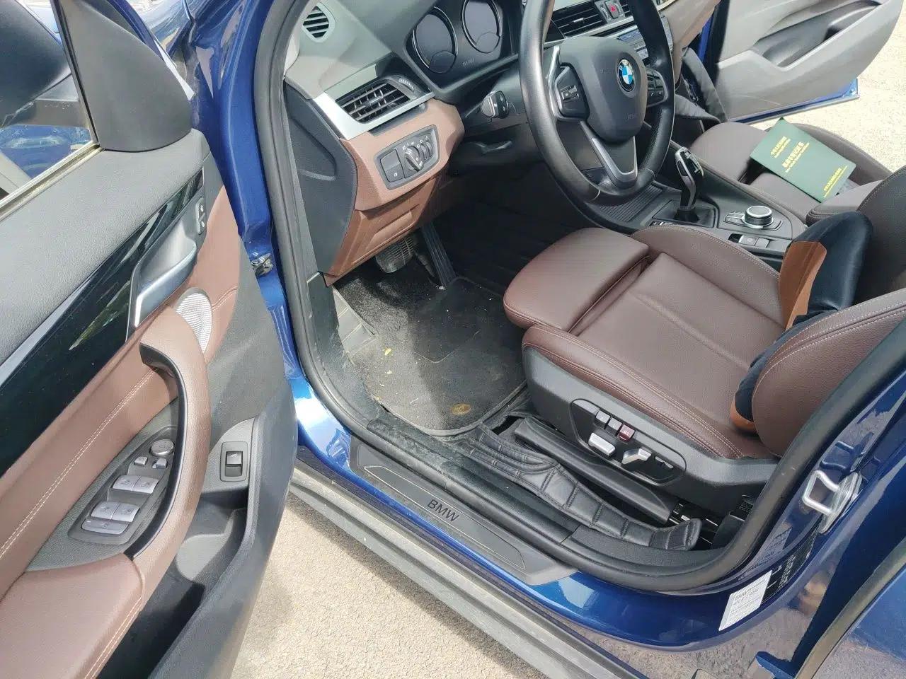 BMW X1 2021 sDrive20Li Fashion Model — миниатюра 16