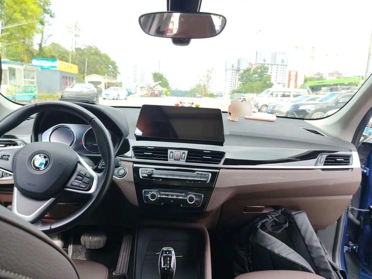 BMW X1 2021 sDrive20Li Fashion Model — миниатюра 9