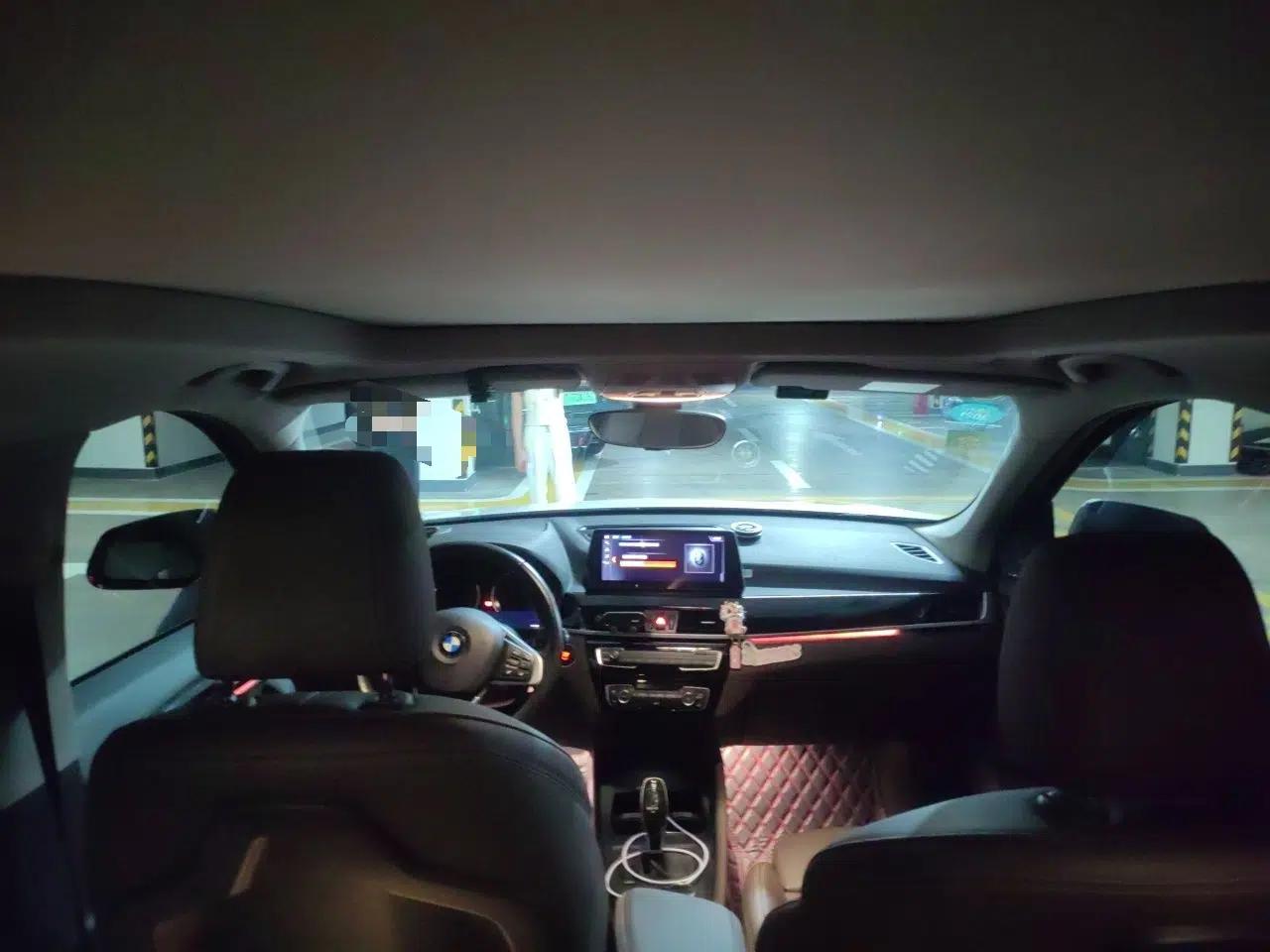 BMW X1 2020 sDrive25Li Leading Model — миниатюра 18