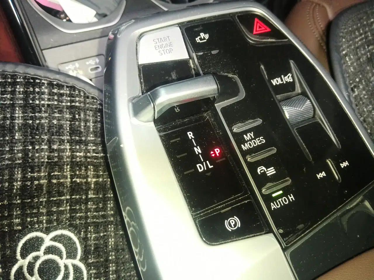 BMW X1 2023 sDrive25Li M Sport Package — миниатюра 14