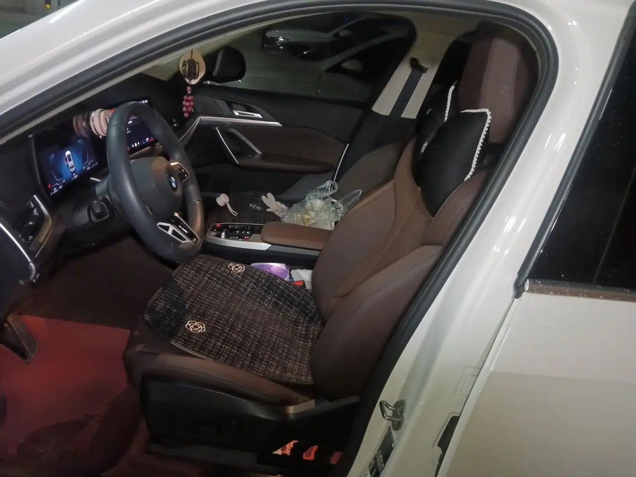 BMW X1 2023 sDrive25Li M Sport Package — миниатюра 15