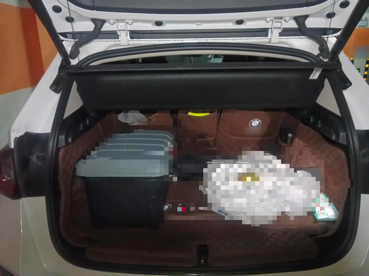 BMW X1 2023 sDrive25Li M Sport Package — миниатюра 19