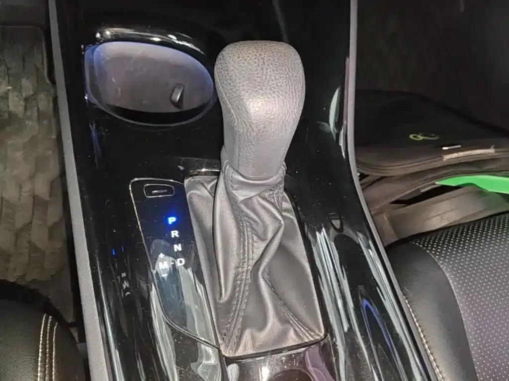 2020 Toyota IZOA 2.0L Enjoy Edition — миниатюра 14
