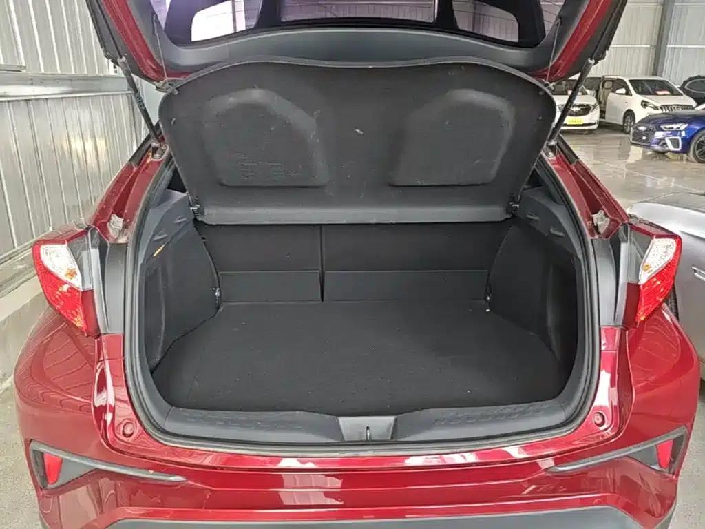 2020 Toyota IZOA 2.0L Enjoy Edition — миниатюра 19