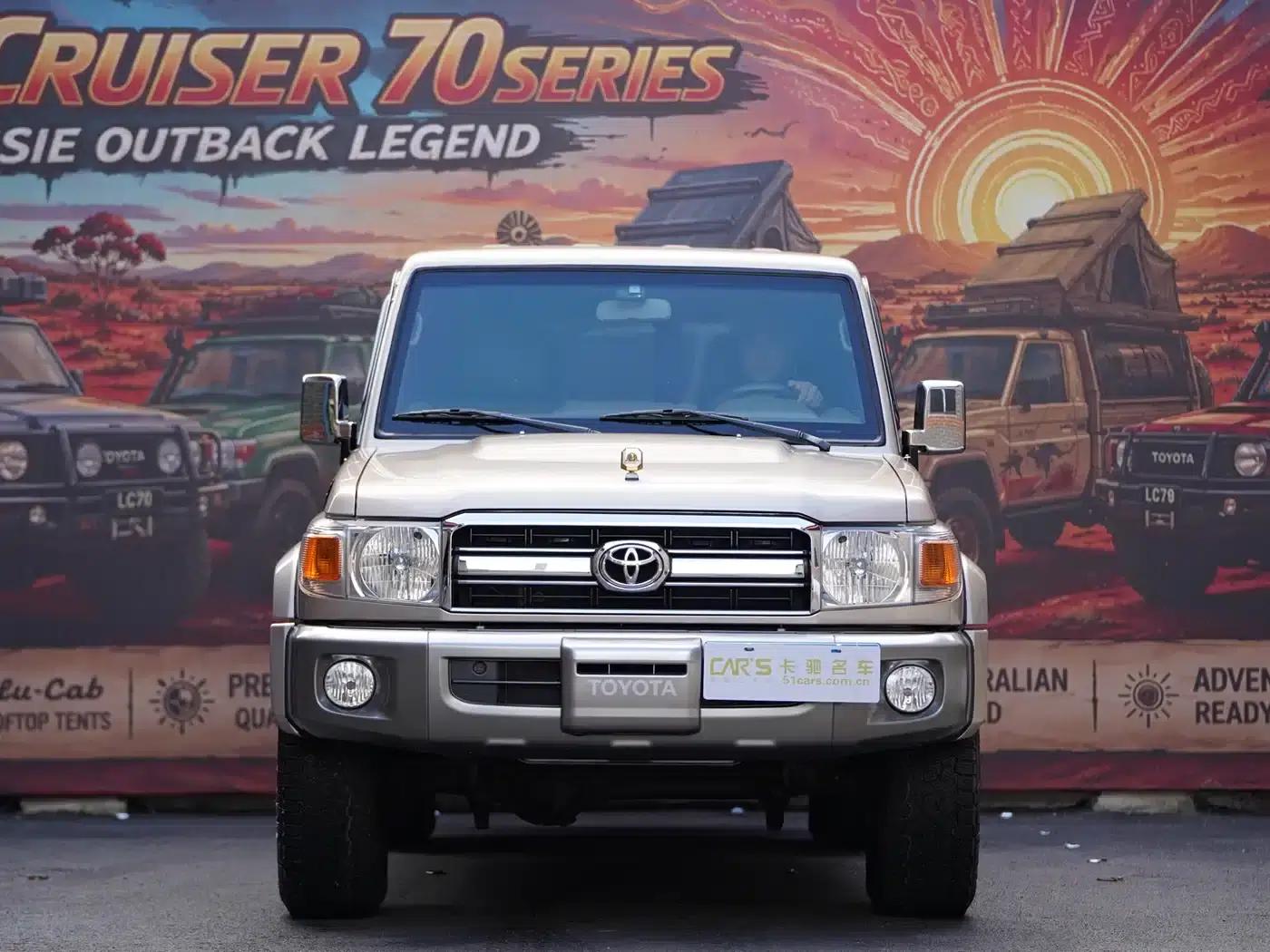 Land Cruiser (Imported) LC76 2016 Model 4.0L Middle East Version — миниатюра 2
