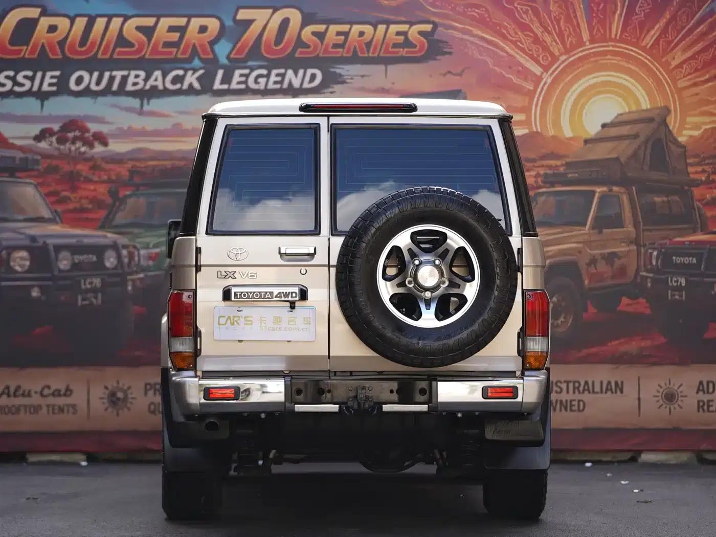Land Cruiser (Imported) LC76 2016 Model 4.0L Middle East Version — миниатюра 5