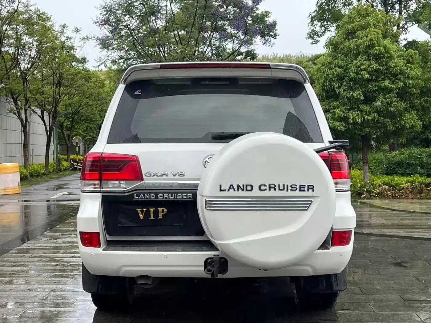 2018 Land Cruiser (Imported) 4.6L Middle East Edition — миниатюра 5
