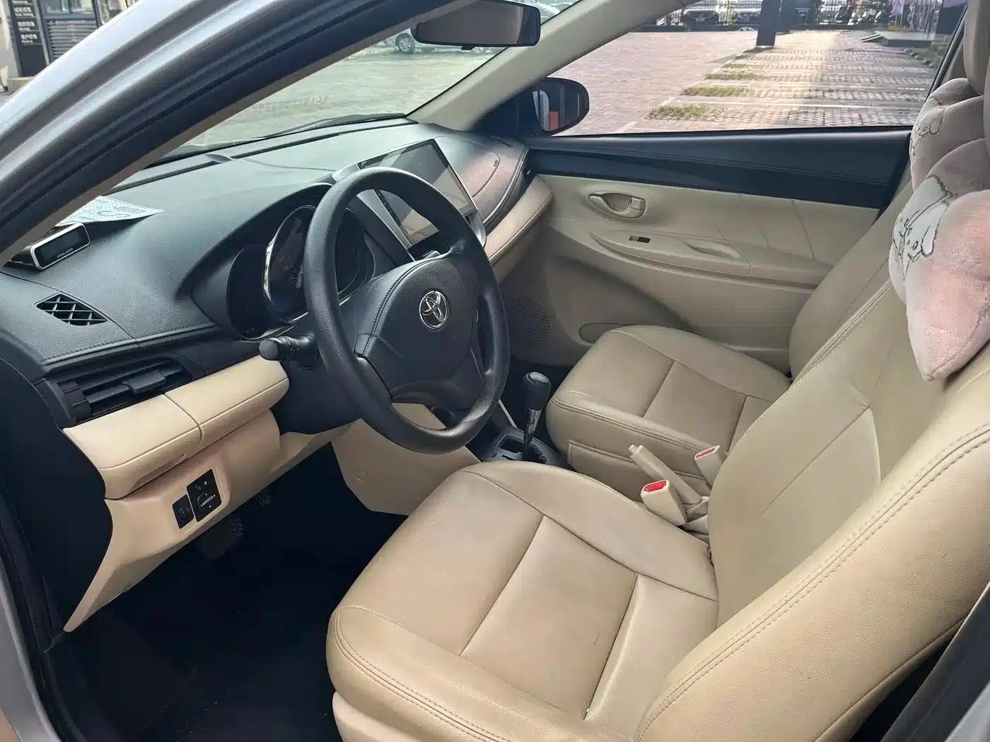 Vios FS 2017 1.5L CVT Sport Edition — миниатюра 7