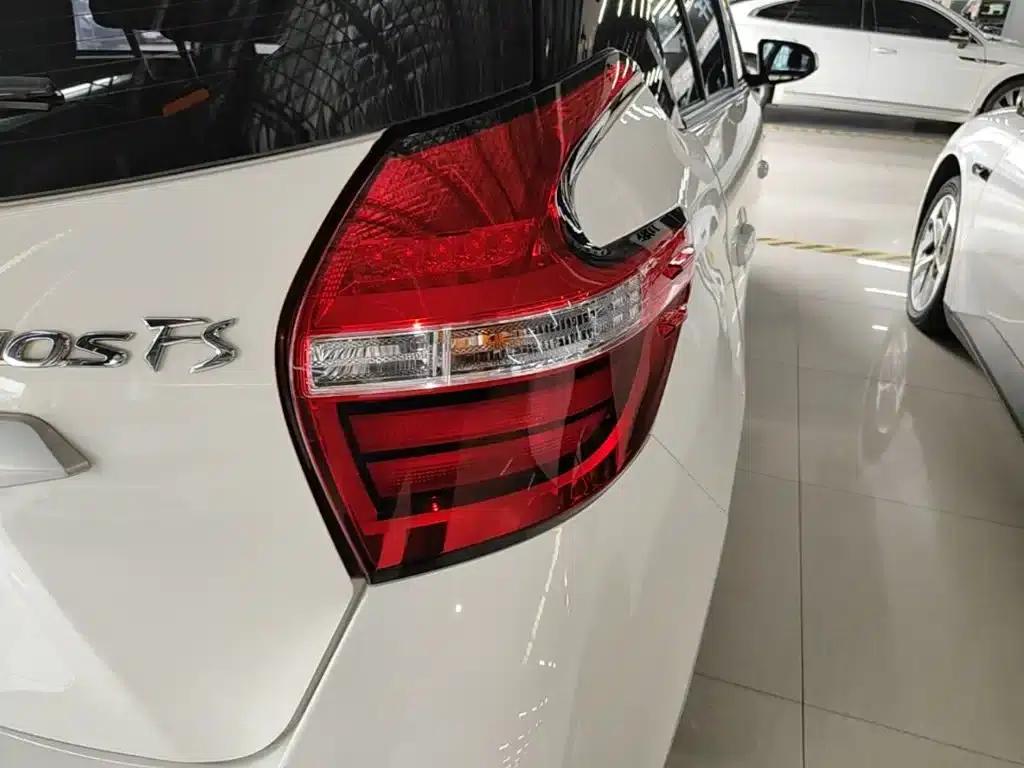 Vios FS 2019 1.5L CVT Sport Edition — миниатюра 8