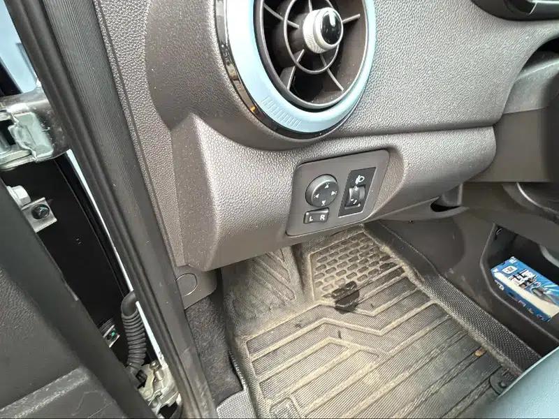 Little Ant 2024 model facelift, true love, lithium iron phosphate, 25.05kWh, 251km range — миниатюра 13