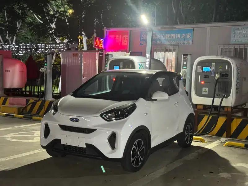 Little Ant 2021 Facelift - 150,000 Fan Edition - New Ant Cool Edition - Lithium Iron Phosphate — миниатюра 1