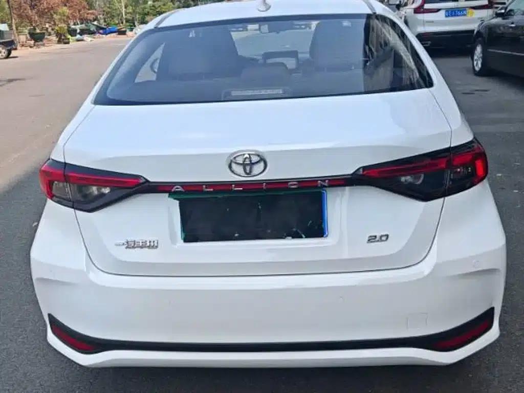 2023 Avalon 2.0L Elite Edition — миниатюра 3