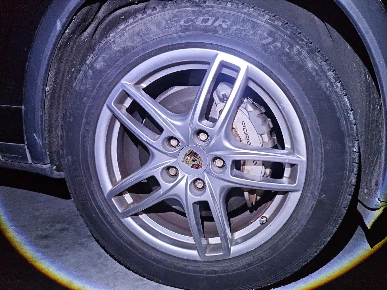 Porsche Cayenne 2011 Cayenne S 4.8L — миниатюра 8