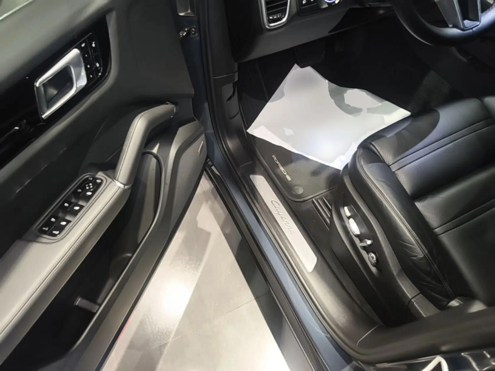 Porsche Cayenne 2018 Cayenne 3.0T — миниатюра 18