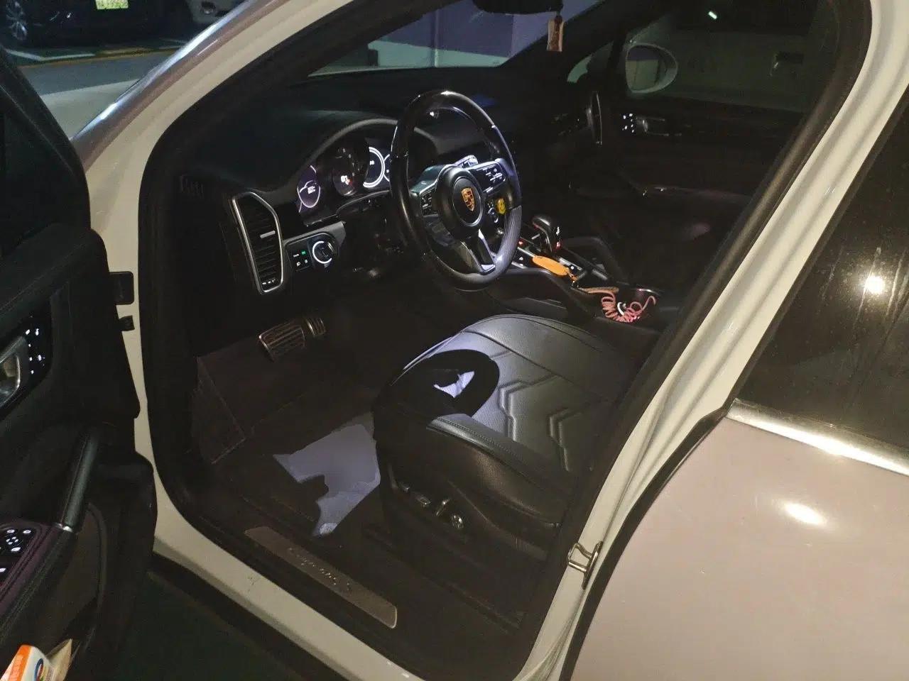Porsche Cayenne Porsche Cayenne 2018, 2.9-liter, automatic, 5 seats (parallel import) — миниатюра 16
