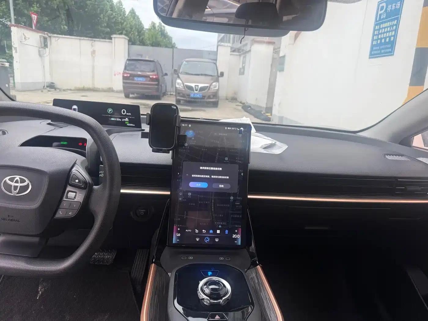 Toyota BZ3 2023 model, 517km, Elite PRO — миниатюра 6