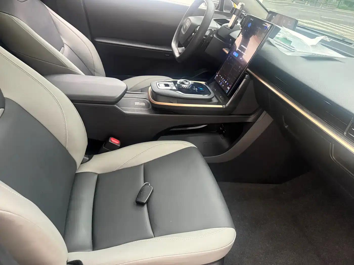 Toyota BZ3 2023 model, 517km, Elite PRO — миниатюра 8