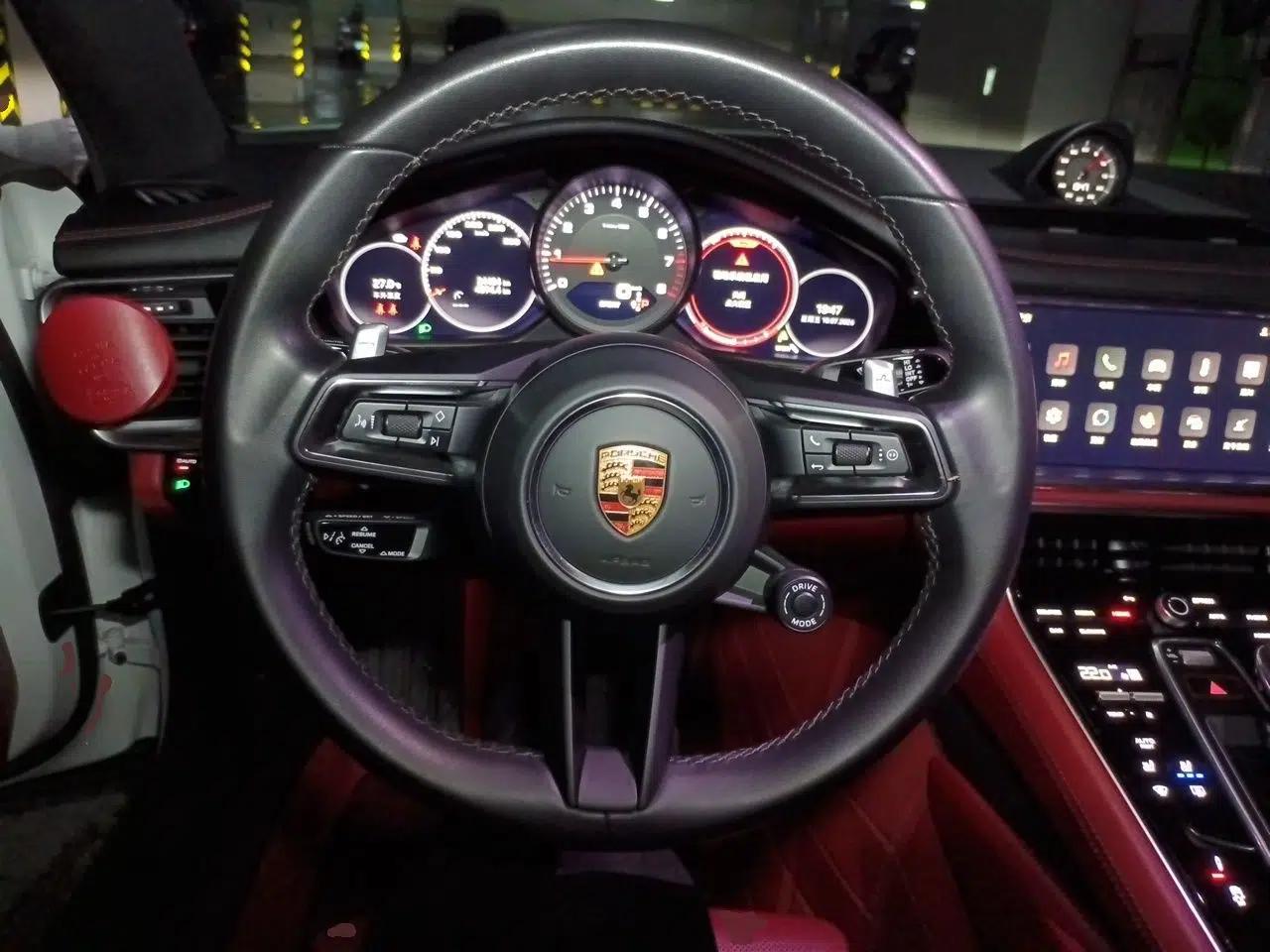 Porsche Panamera 2023-Year Restyled Panamera Executive Extended Platinum Edition 2.9T — миниатюра 10