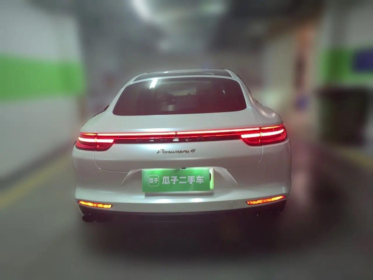 Porsche Panamera 2017 Panamera 4 E-Hybrid Executive Long Wheelbase 2.9T — миниатюра 5