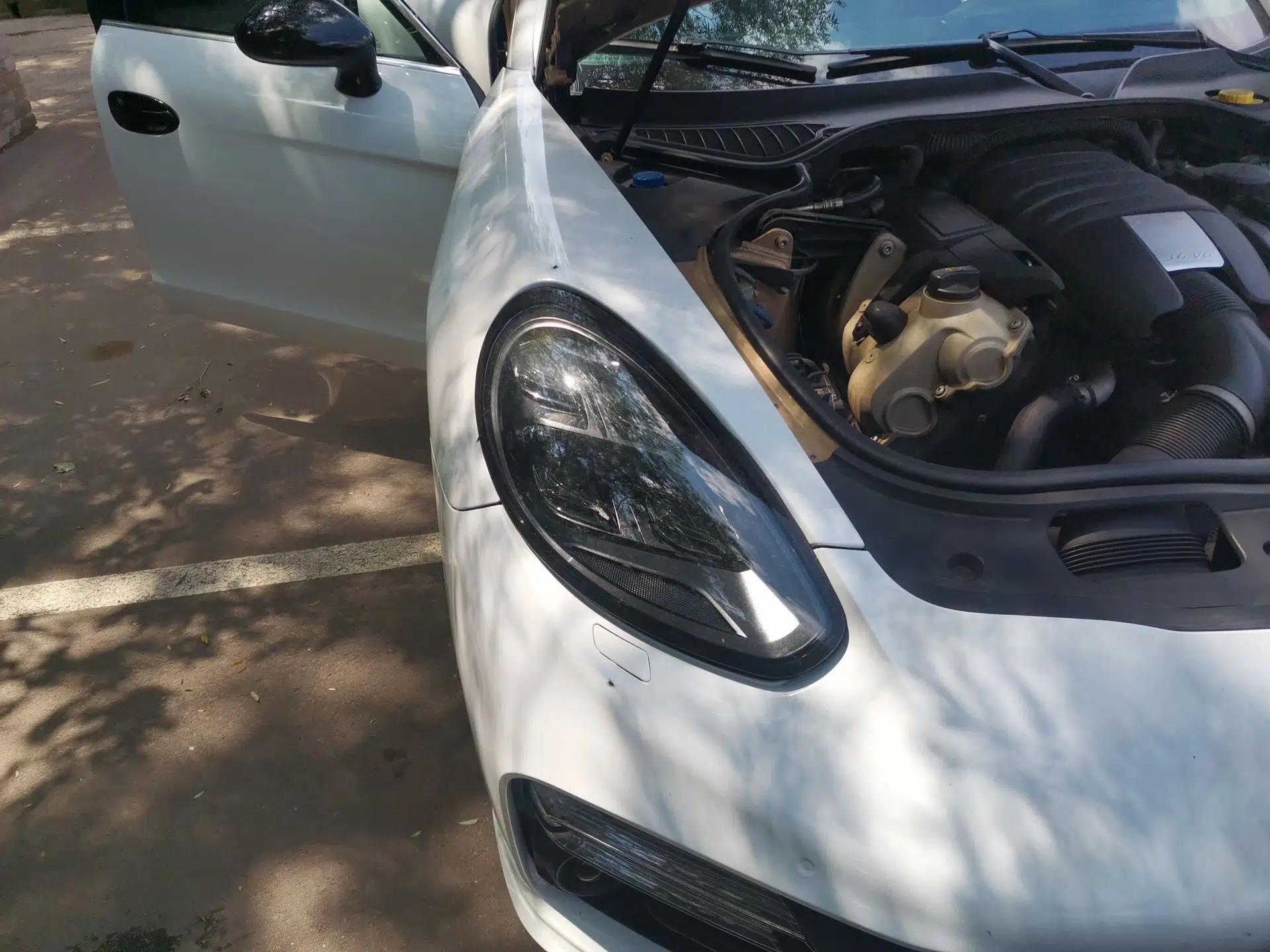 Porsche Panamera 2010 Panamera 4 3.6L — миниатюра 7