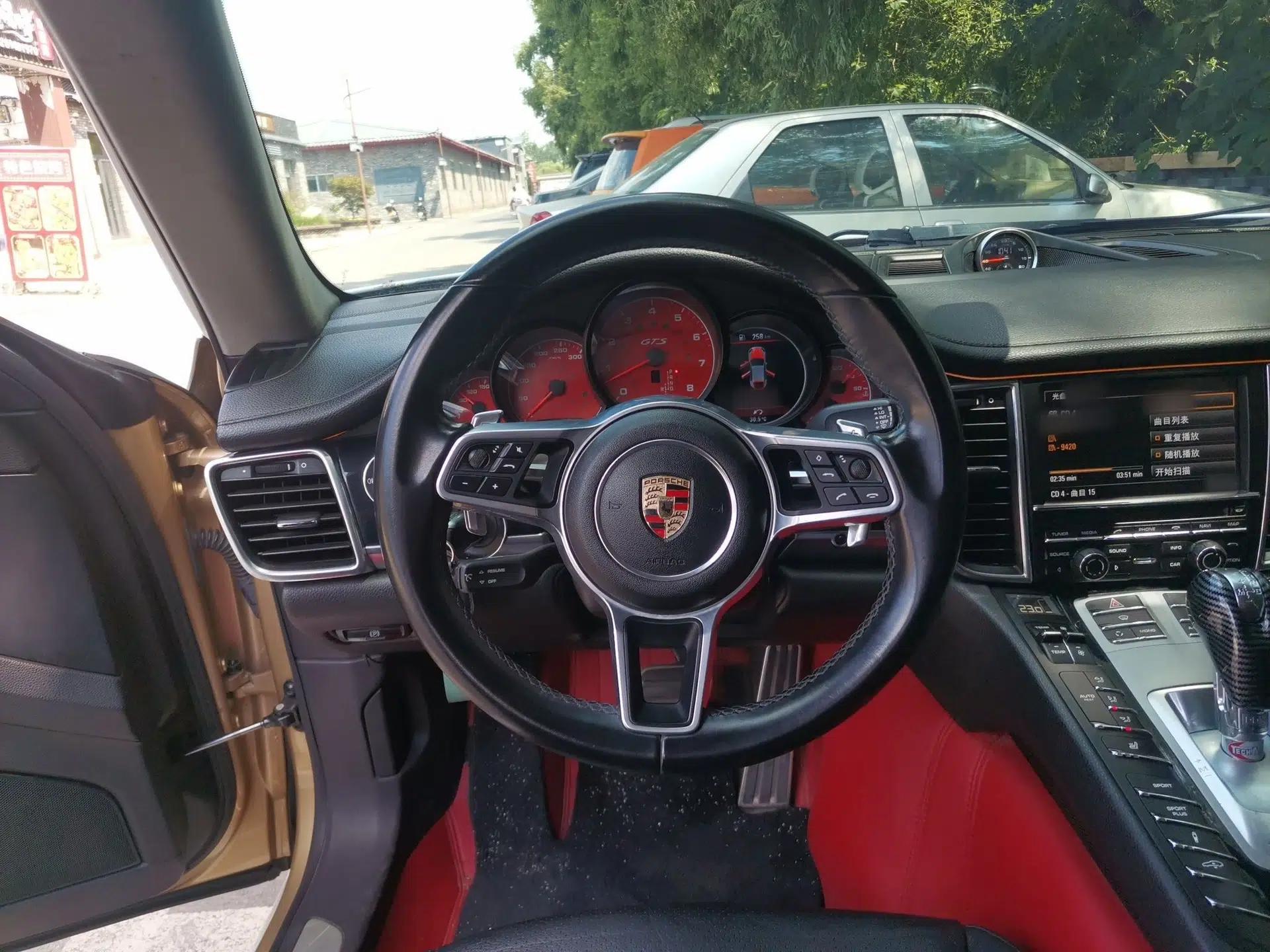 Porsche Panamera 2010 Panamera 4 3.6L — миниатюра 10