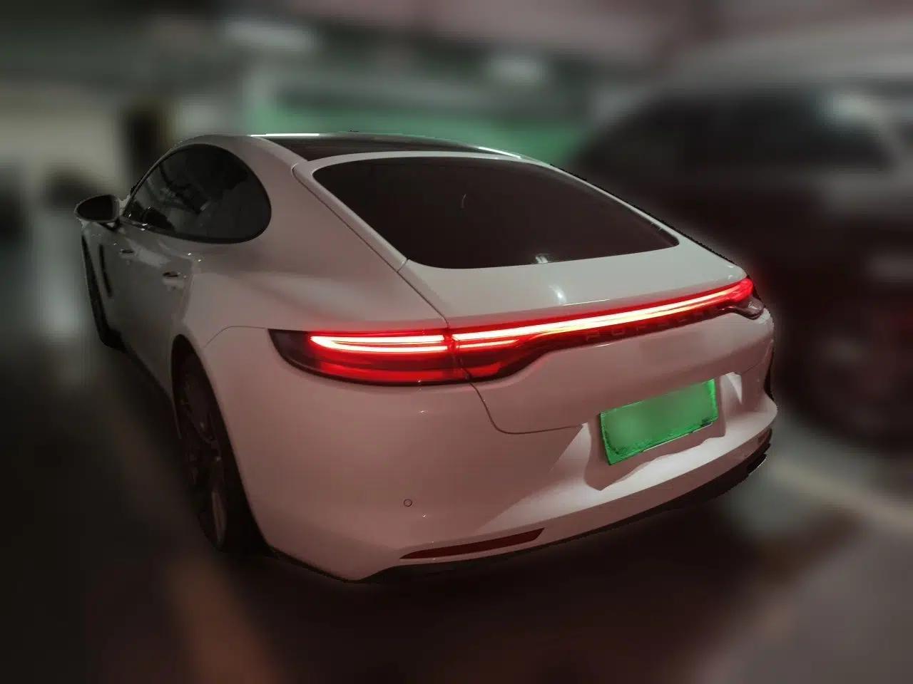 Porsche Panamera 2023 Panamera 2.9T Platinum Edition — миниатюра 4