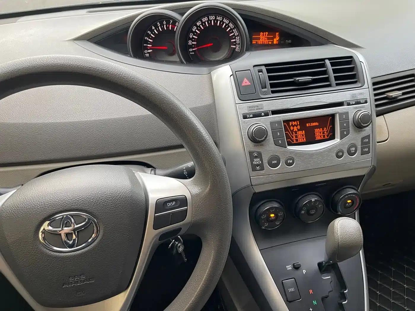 E'Z 2012 180G CVT Comfort Multi-functional Edition — миниатюра 13