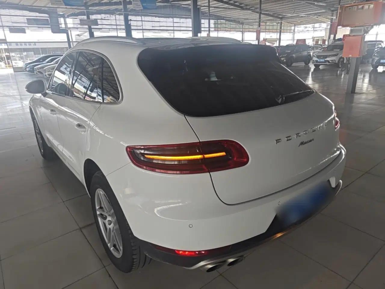 Porsche Macan 2017 Macan 2.0T — миниатюра 4