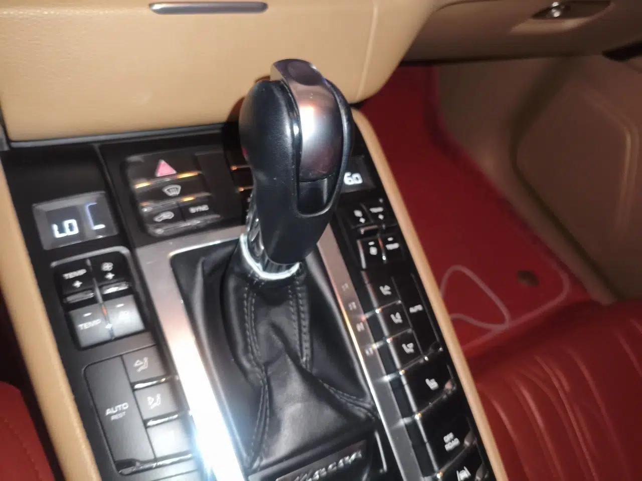 Porsche Macan 2017 Macan 2.0T — миниатюра 14