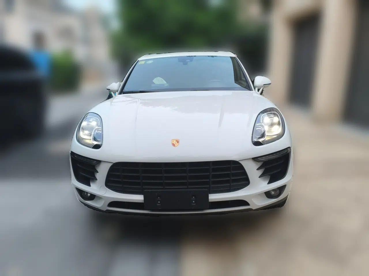 Porsche Macan 2016 Macan 2.0T — миниатюра 2