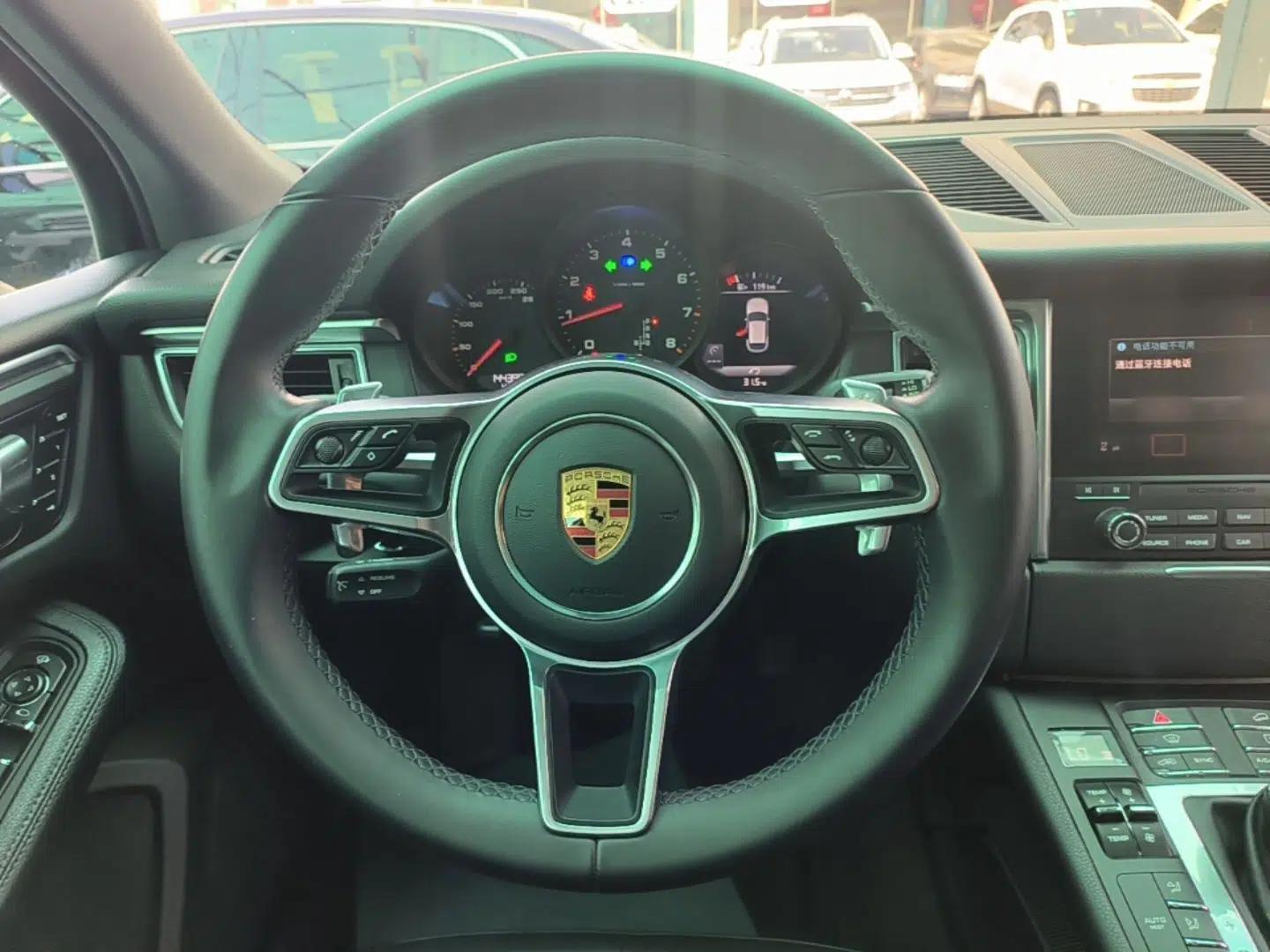Porsche Macan 2017 Macan 2.0T — миниатюра 13