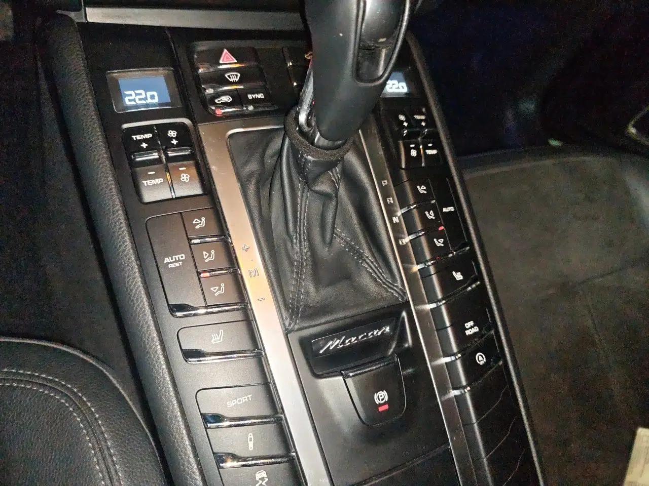 Porsche Macan 2014 Macan 2.0T — миниатюра 14