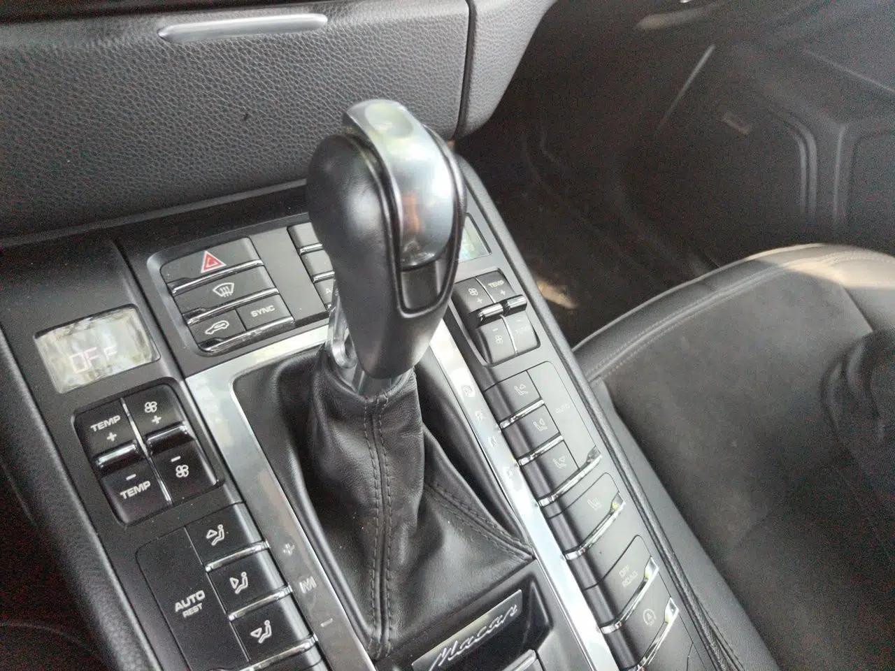 Porsche Macan 2016 Macan 2.0T — миниатюра 14