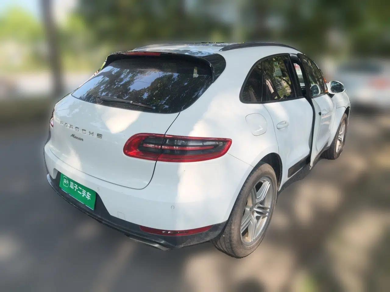Porsche Macan 2016 Macan 2.0T — миниатюра 6
