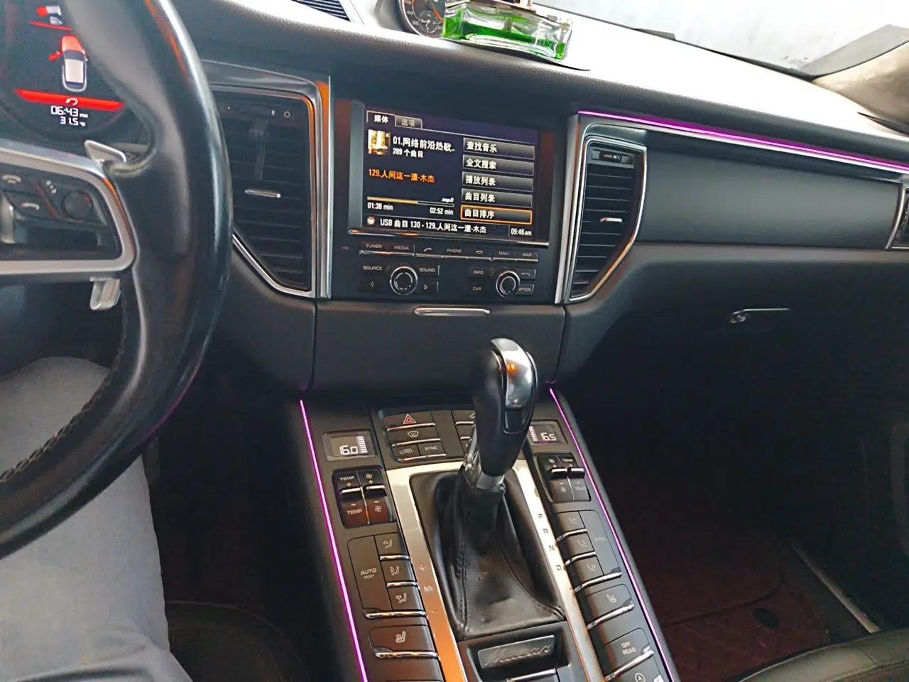 Porsche Macan 2014 Macan 2.0T — миниатюра 13