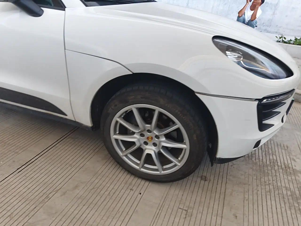 Porsche Macan 2014 Macan 2.0T — миниатюра 8