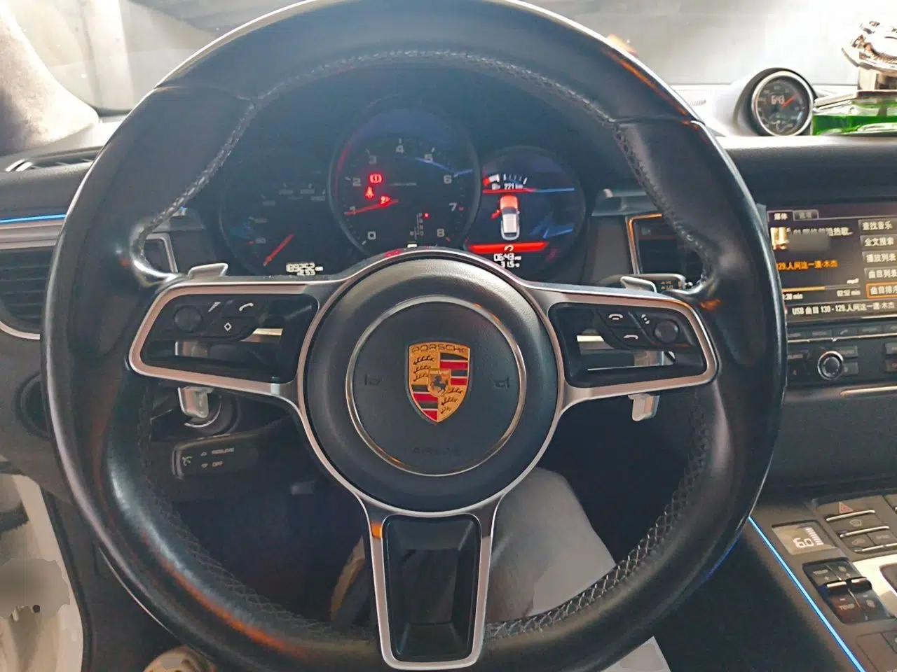 Porsche Macan 2014 Macan 2.0T — миниатюра 10