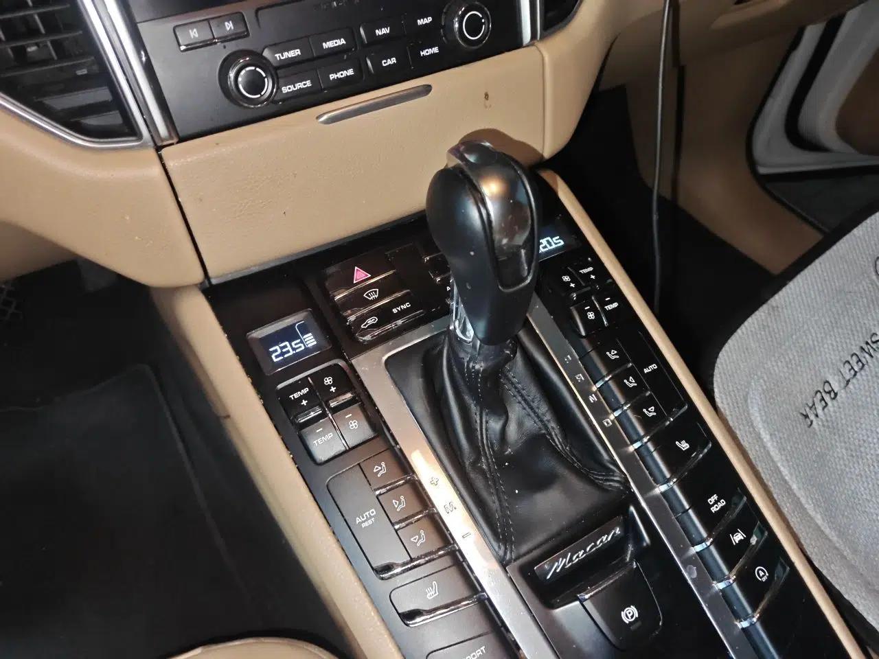 Porsche Macan 2017 Macan 2.0T — миниатюра 14