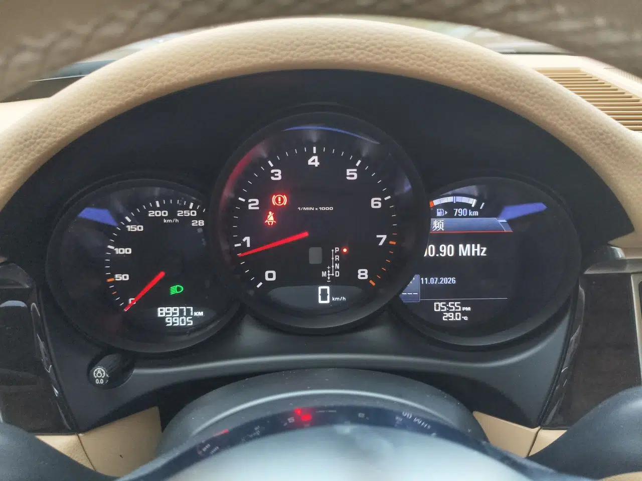 Porsche Macan 2016 Macan 2.0T — миниатюра 11