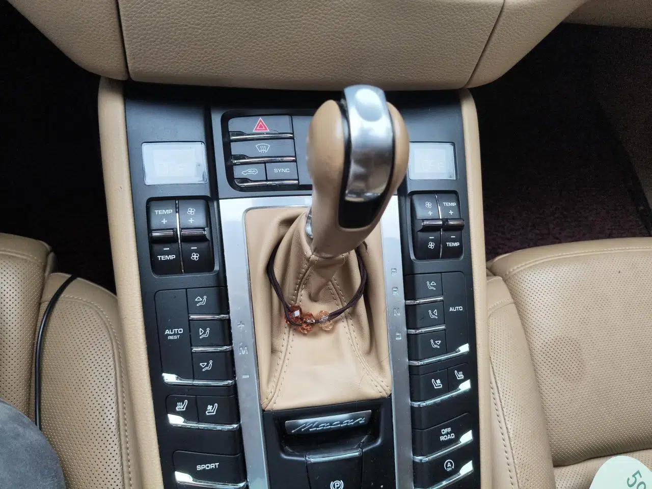 Porsche Macan 2016 Macan 2.0T — миниатюра 14