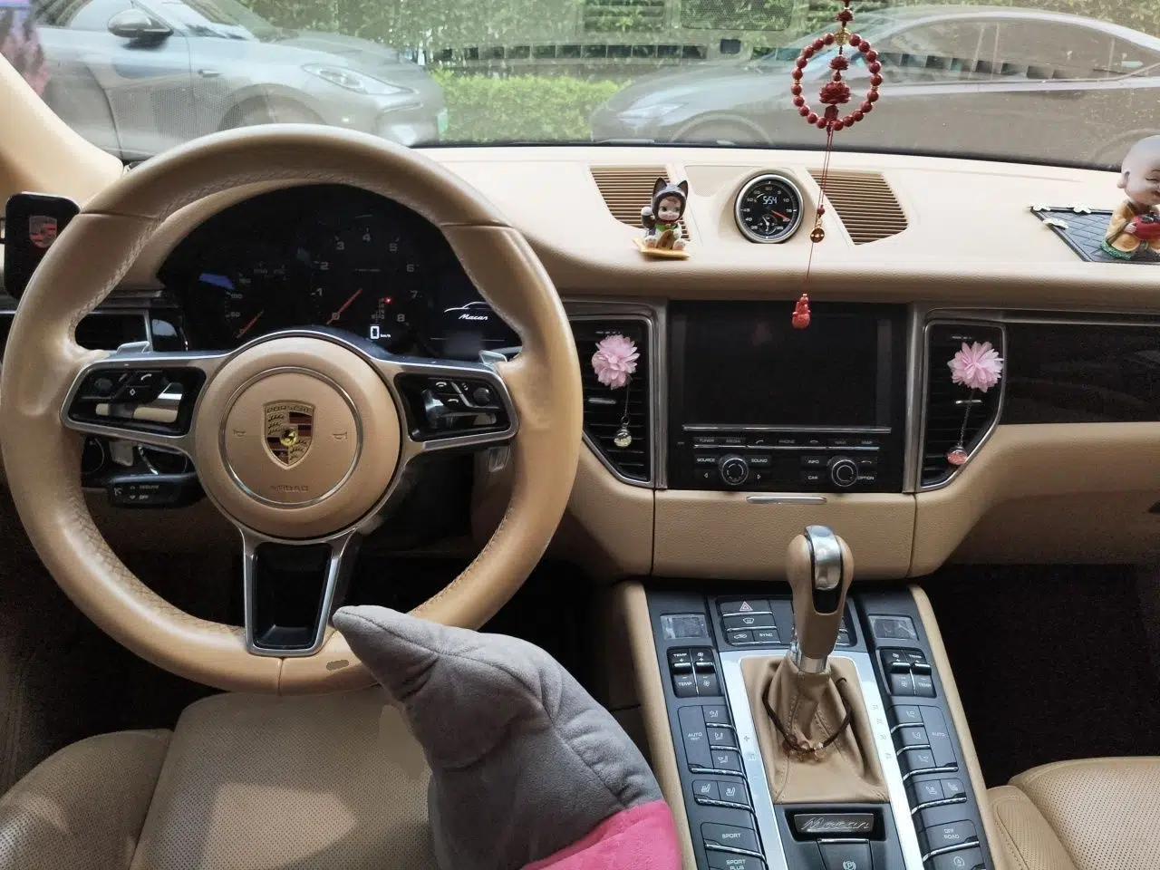 Porsche Macan 2016 Macan 2.0T — миниатюра 9