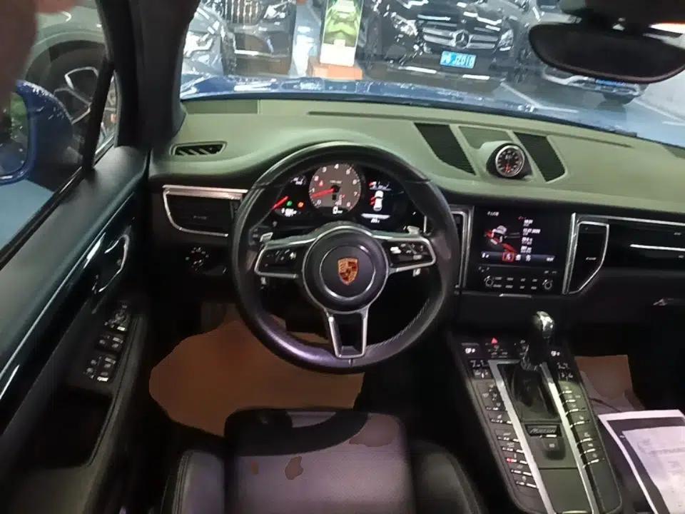Porsche Macan 2017 Macan S 3.0T — миниатюра 13