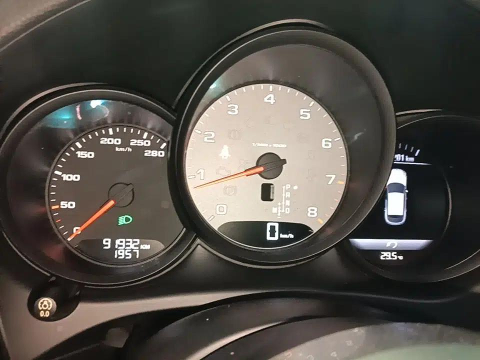 Porsche Macan 2017 Macan S 3.0T — миниатюра 14