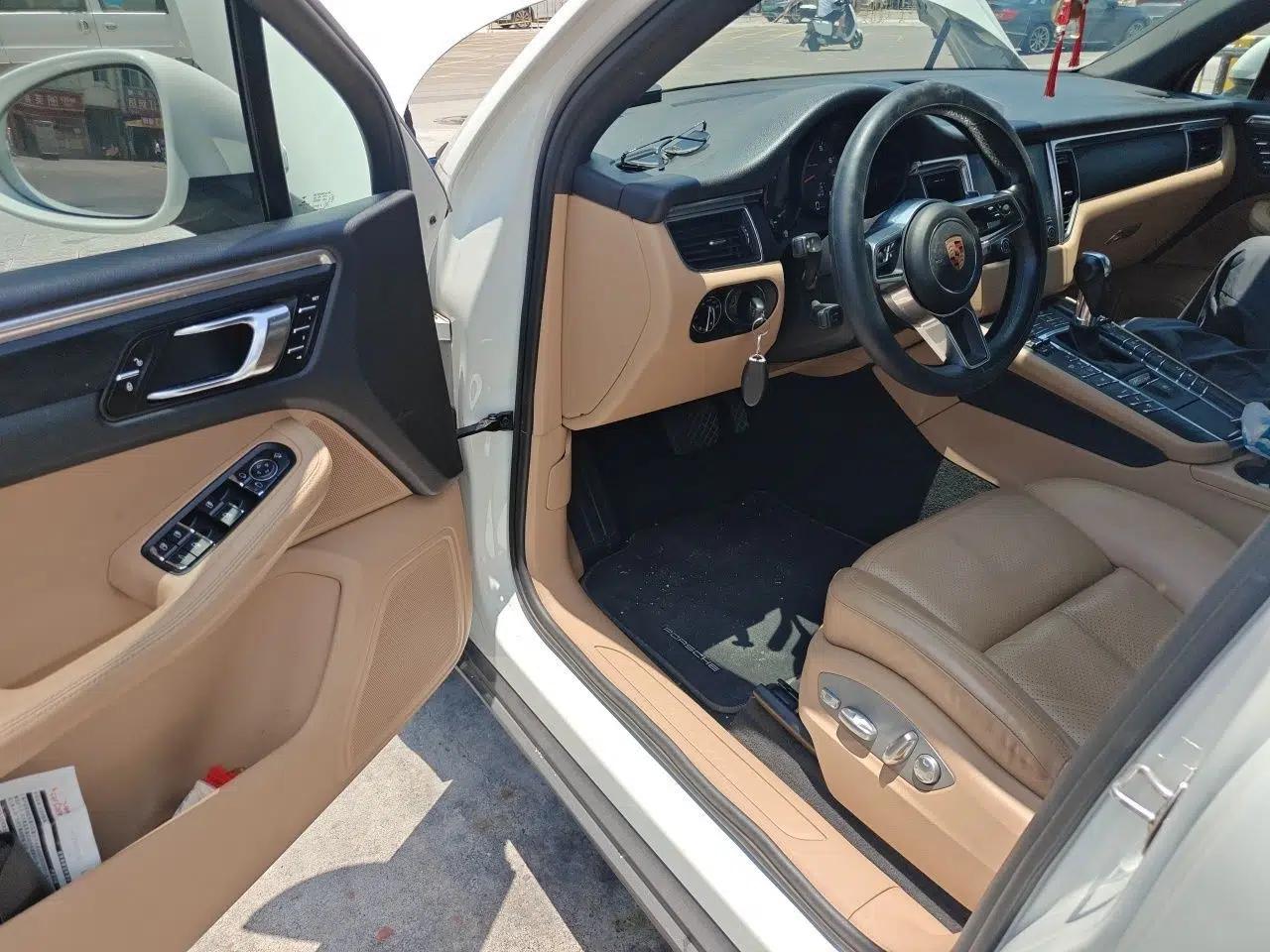 Porsche Macan 2017 Macan 2.0T — миниатюра 16