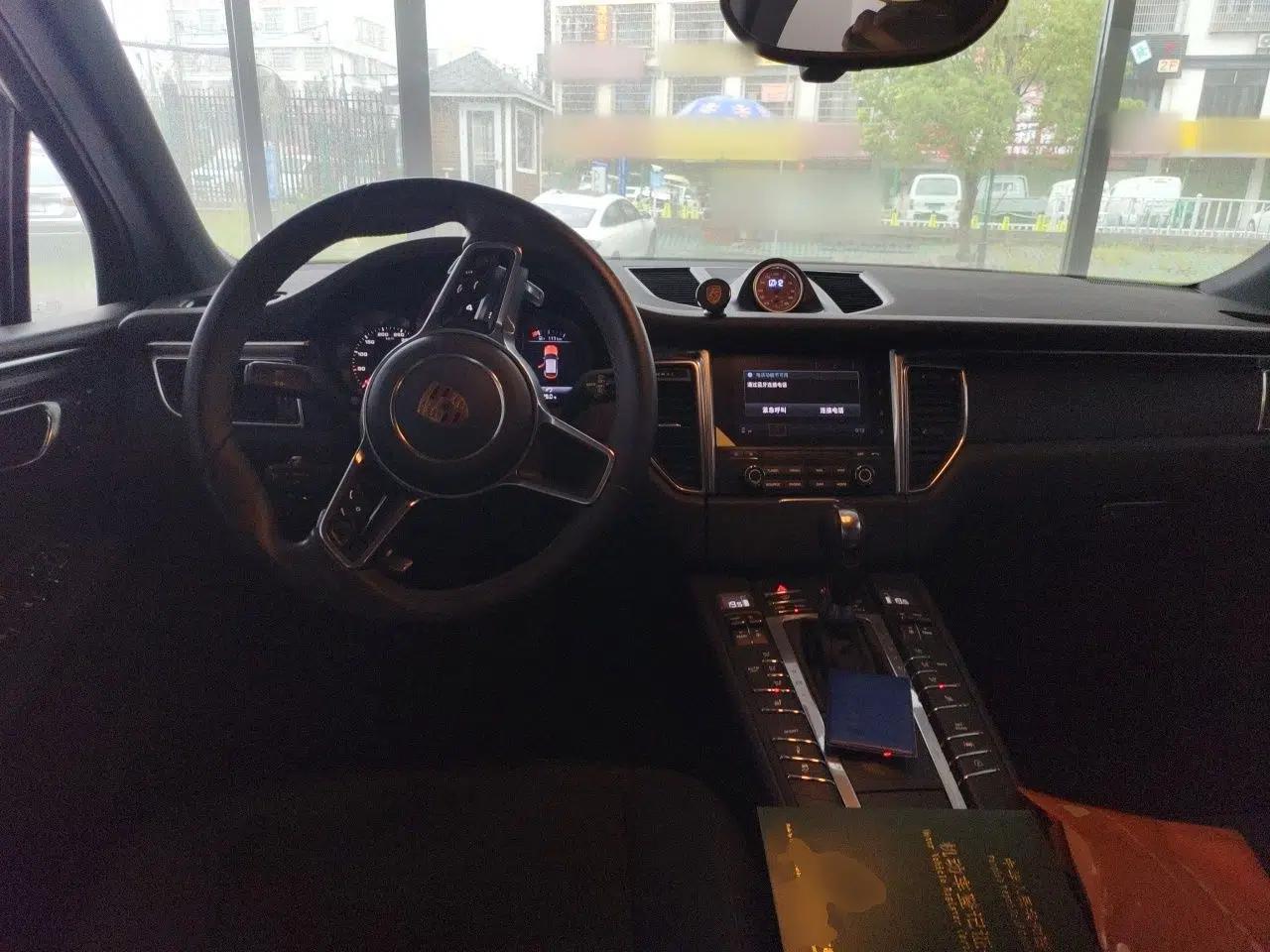 Porsche Macan 2017 Macan 2.0T — миниатюра 9