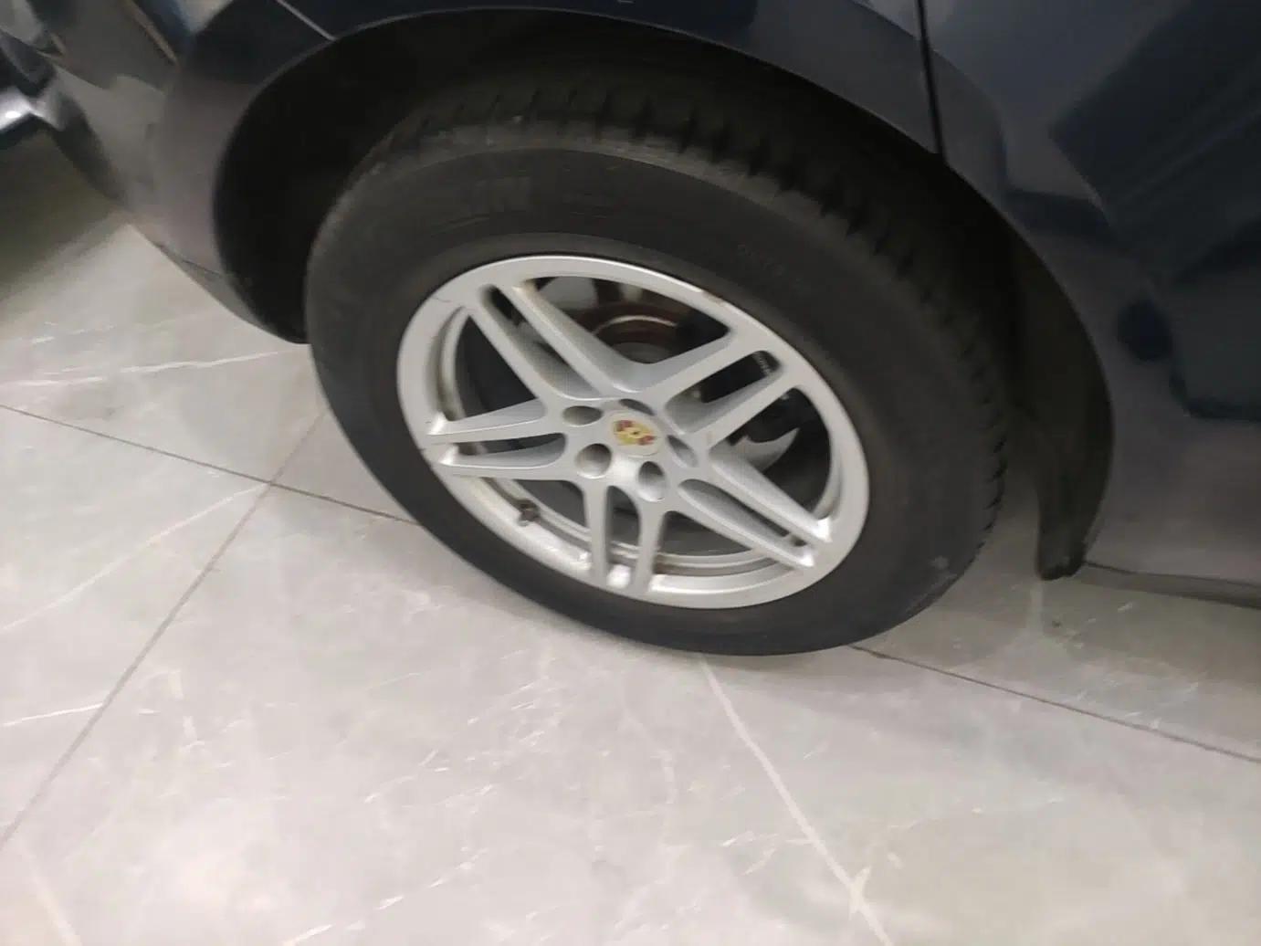 Porsche Macan 2021 Macan 2.0T — миниатюра 11