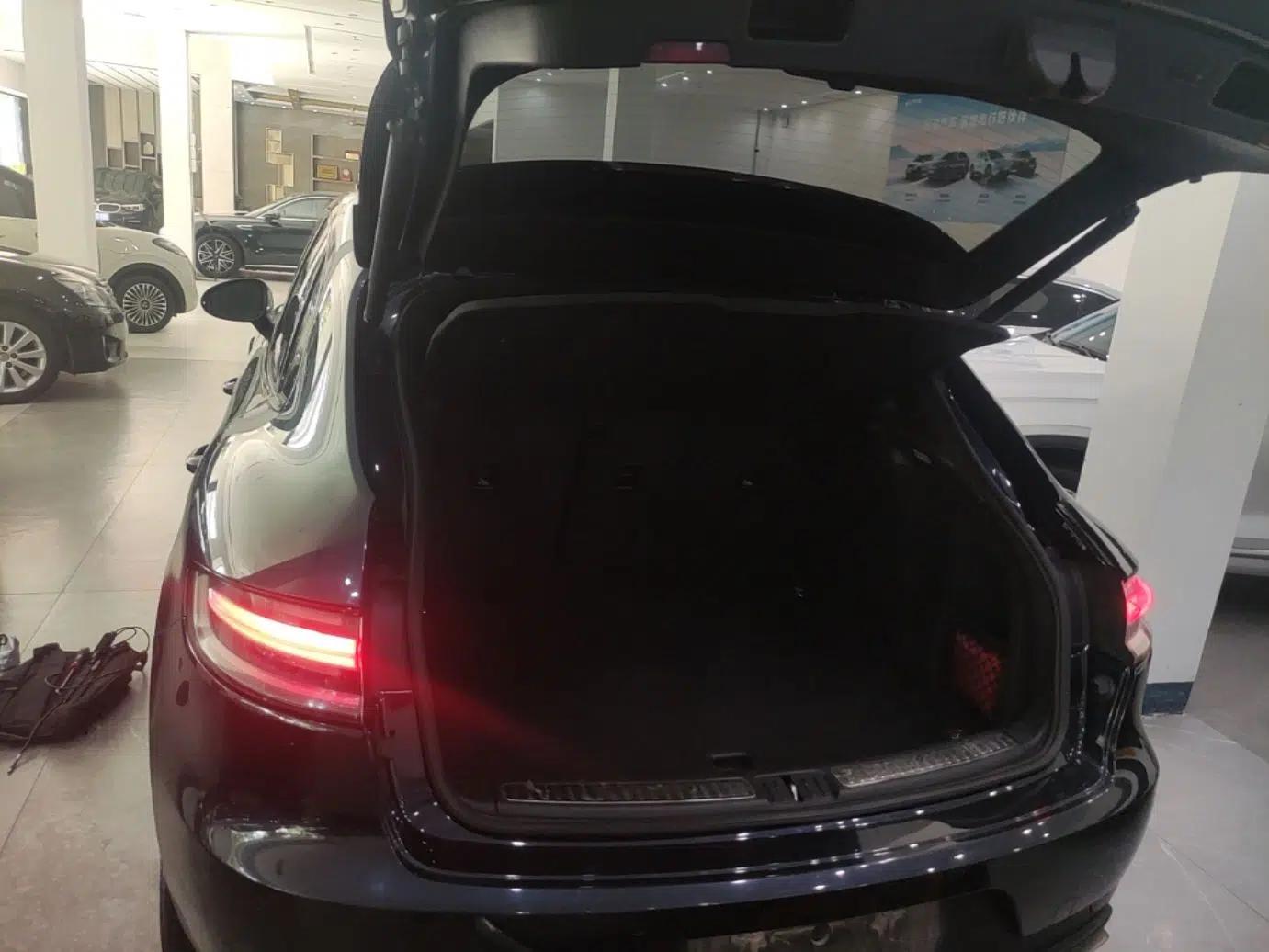 Porsche Macan 2021 Macan 2.0T — миниатюра 29