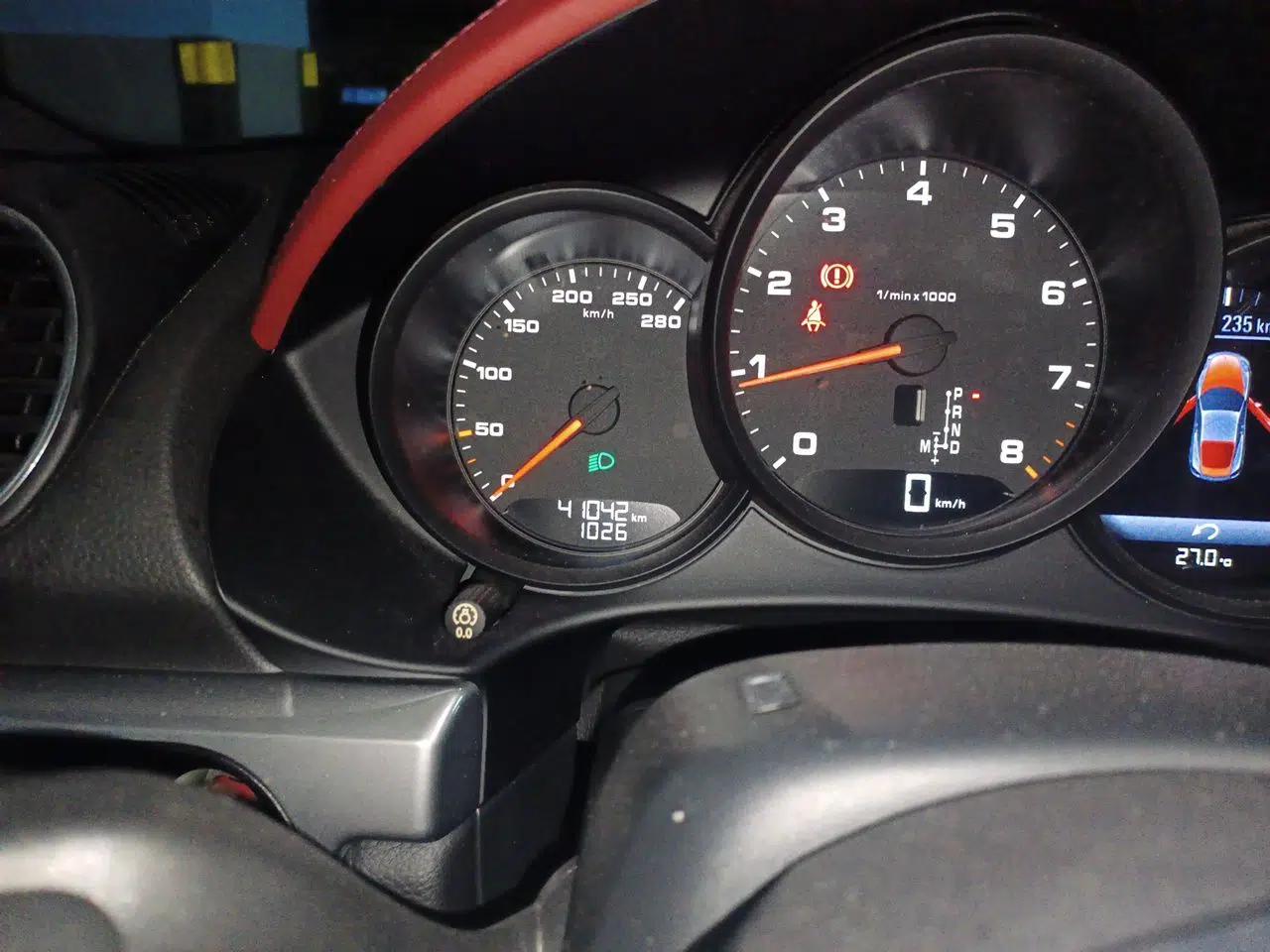 Porsche 718 2016 Cayman 2.0T — миниатюра 12