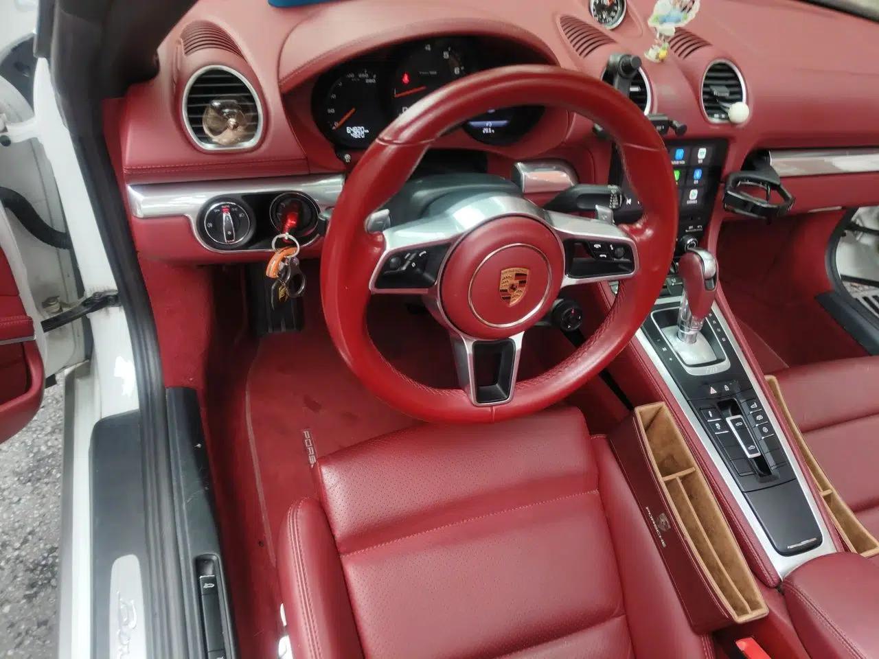 Porsche 718 2020 Boxster 2.0T — миниатюра 10